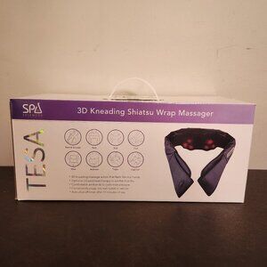 Steamfast SF-435 Compact Fabric Steamer is a brand new white steamer